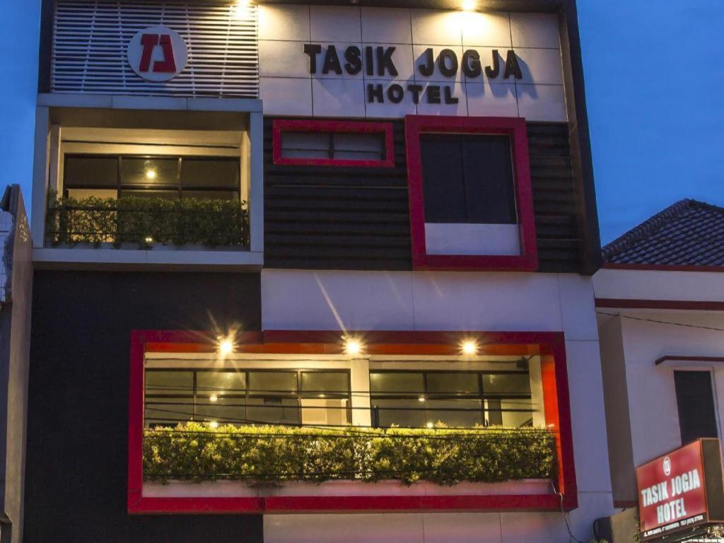 Tasik Jogja Hotel Γιογκιακάρτα Εξωτερικό φωτογραφία