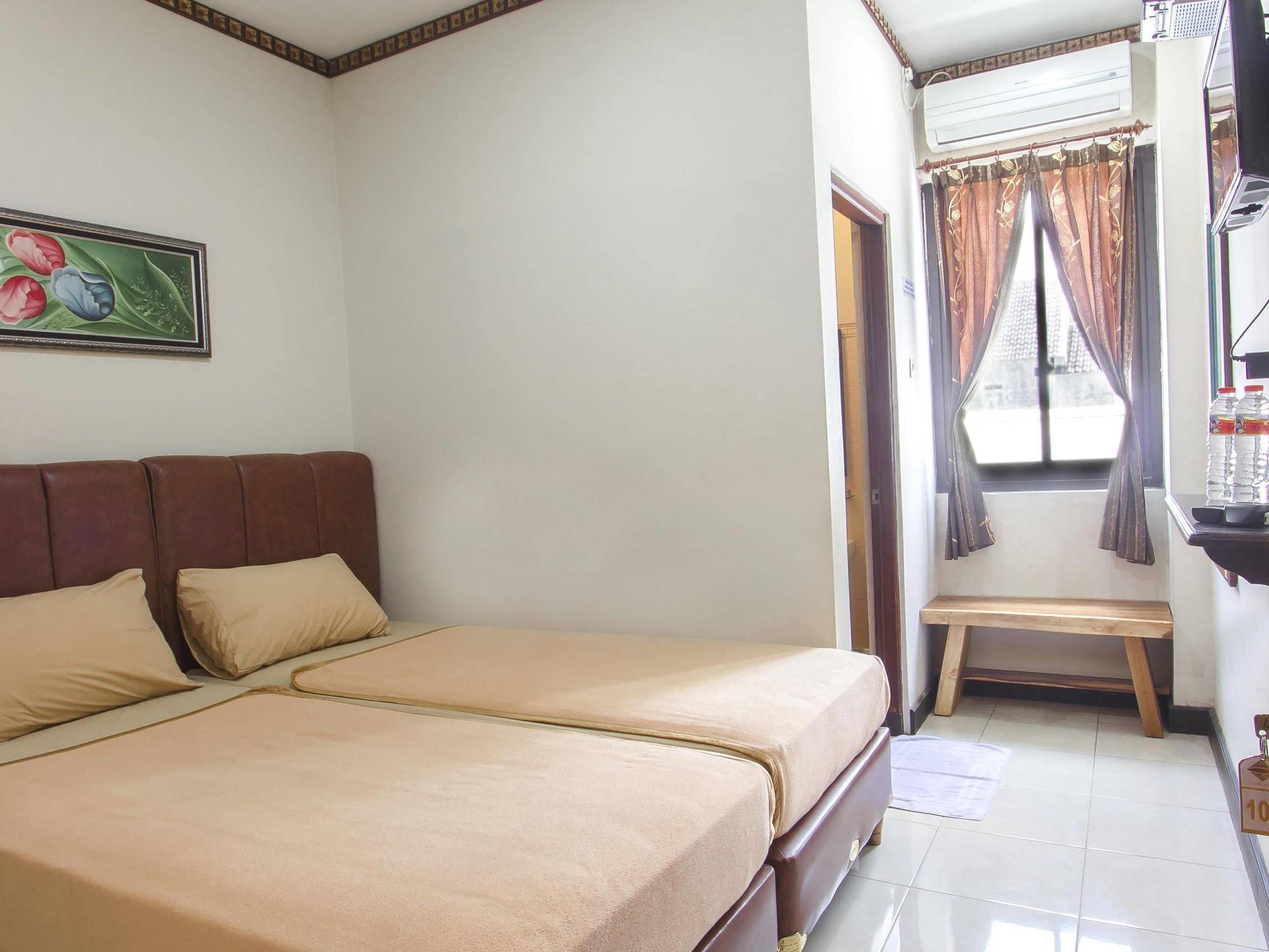 Tasik Jogja Hotel Γιογκιακάρτα Εξωτερικό φωτογραφία